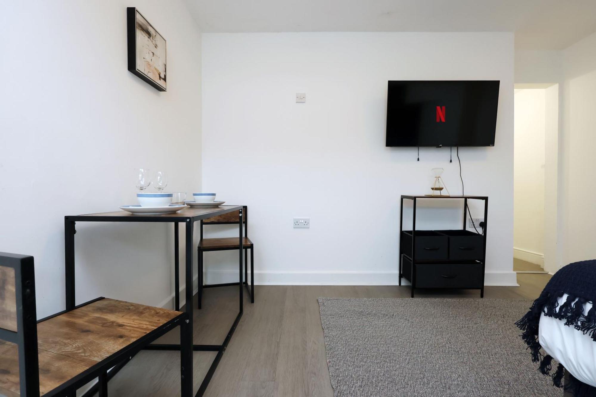 Alexandra Studio Gorseinon Luaran gambar